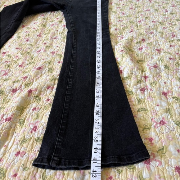 Black Flare KDF Women's Jeans  Witchy Size 6
 #015 - Picture 4 of 9